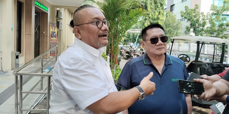 Konflik Berujung Laporan Polisi: Chat Pribadi Pengusaha Jatim dan Wanita Tersebar