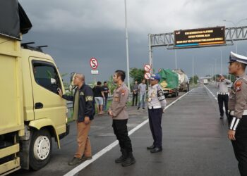 Transformasi Keamanan Jalan Raya: Inovasi Polri untuk Menjamin Ketahanan Pangan Nasional