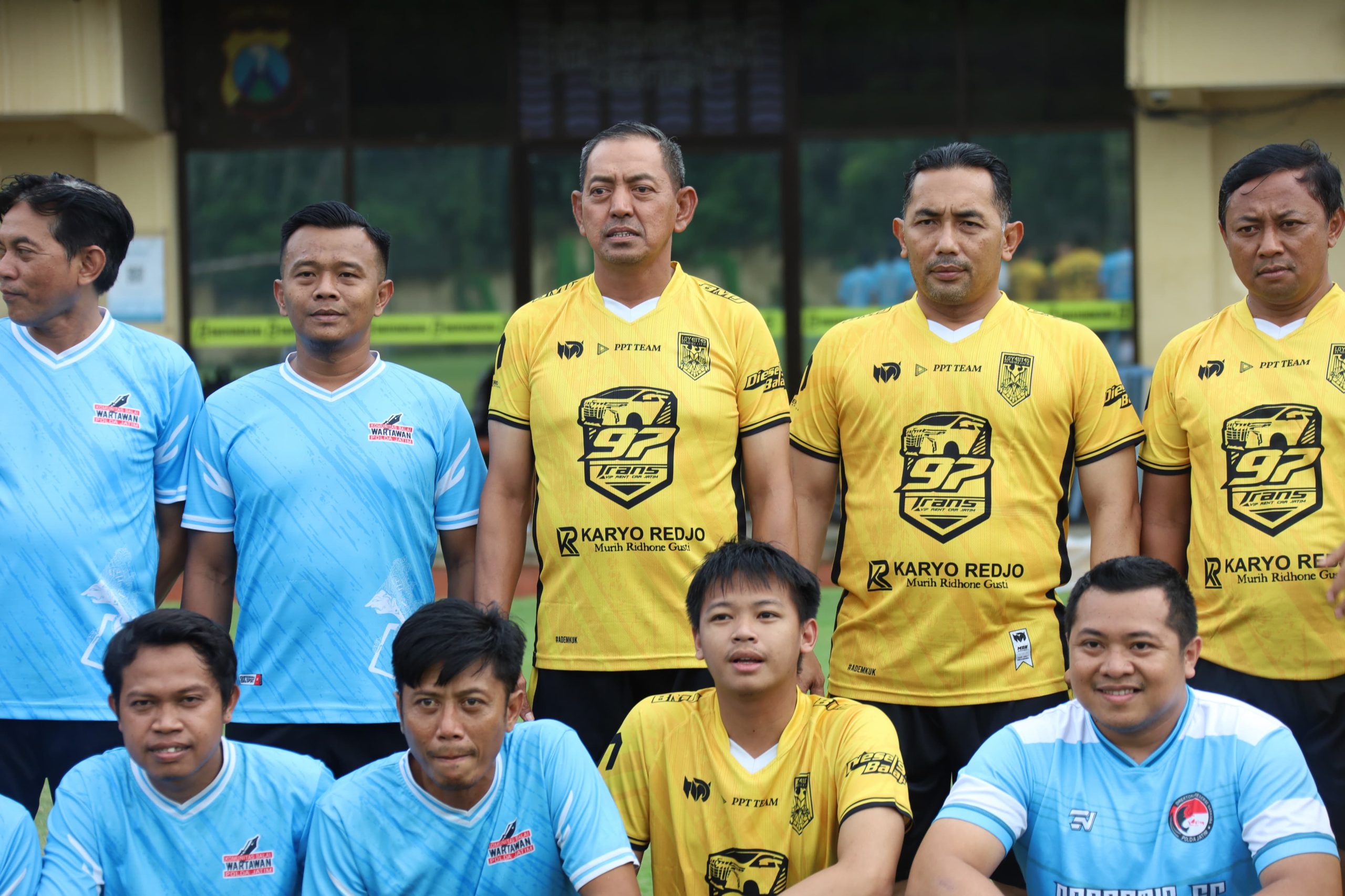 Perkuat Sinergitas, Ditresnarkoba Polda Jatim dan Wartawan Gelar Fun Football