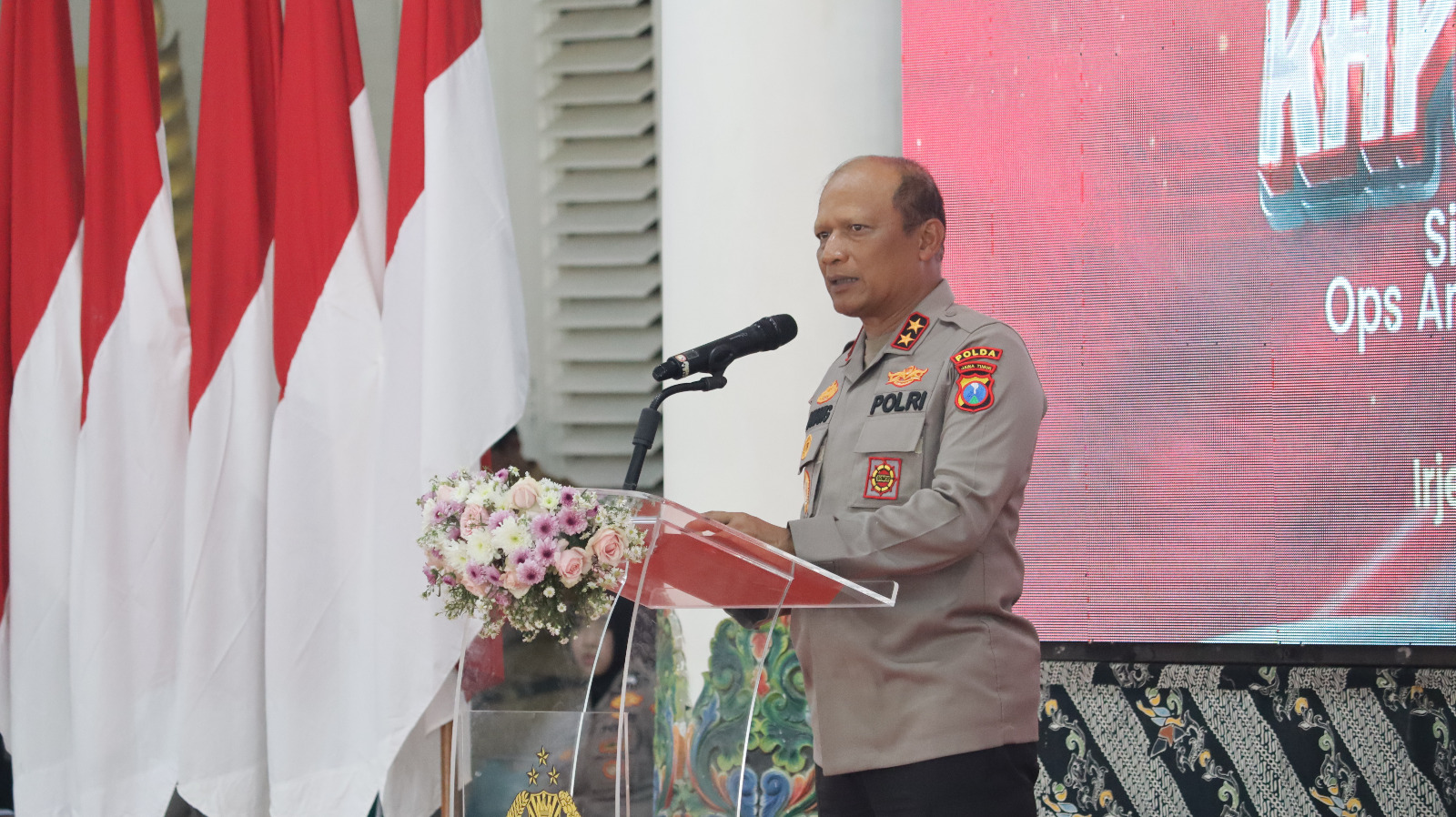 Kapolda Jatim Kukuhkan Satgas Sentot Prawirodirdjo, Perkuat Sinergi Keamanan Jelang 1 Suro di Kota Madiun